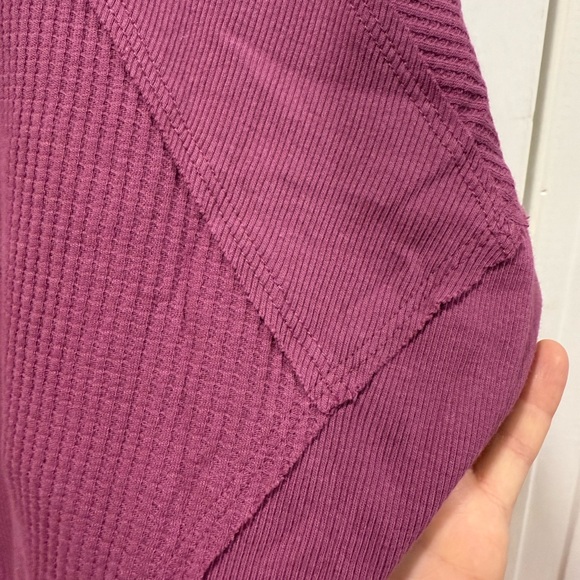NWT Free People Santa Clara Mulberry Thermal Top XS - Picture 7 of 10